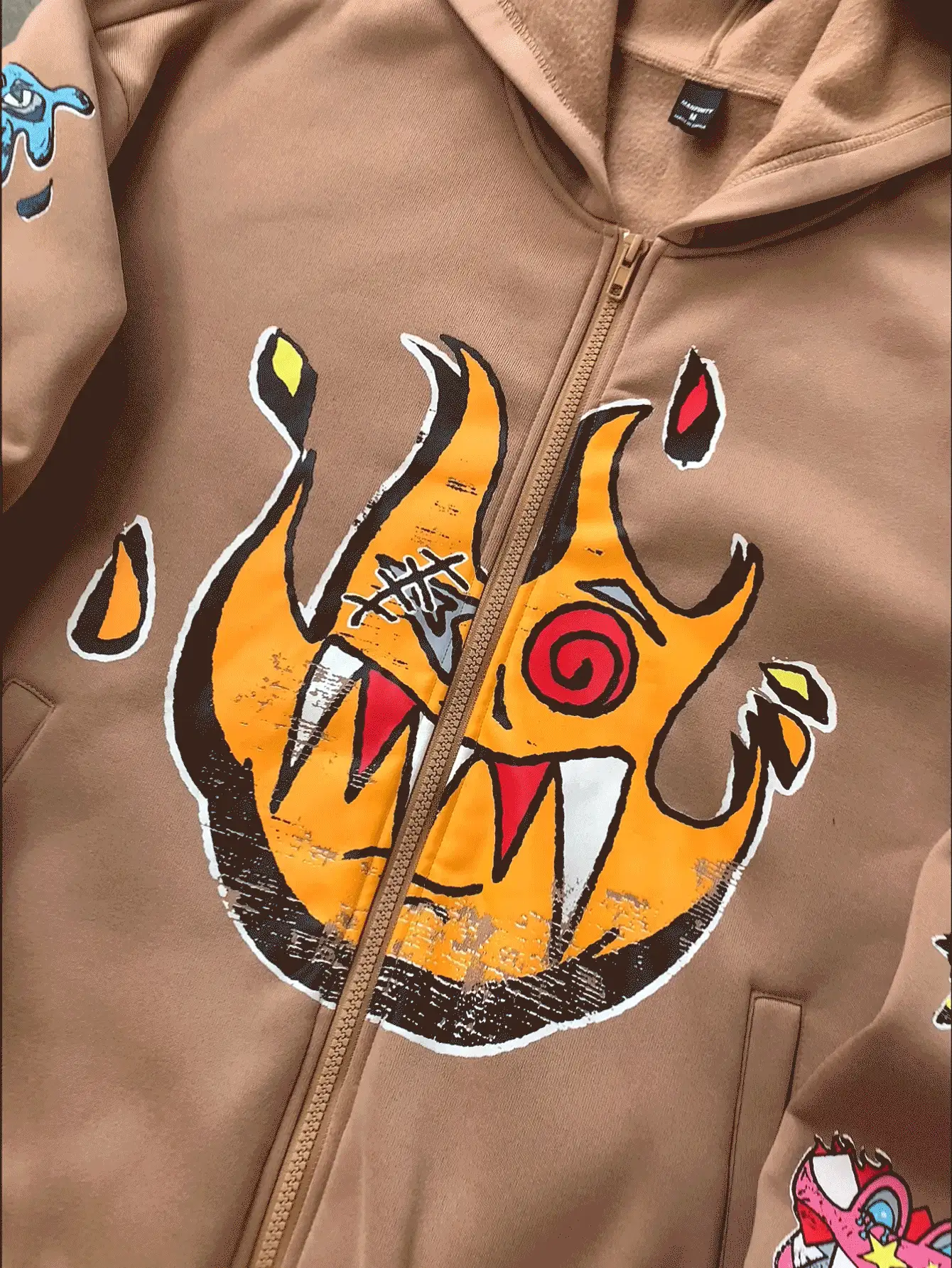 PAVTROS 男士卡通印花保暖内衬拉链连帽运动衫，秋冬，男朋友礼物，趣味图案男士运动衫 - 卡其色 - 查看 2