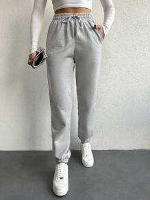 Solidne spodnie dresowe ze ściągaczem w pasie