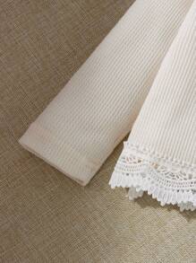 SHEIN 2 件套新生女童休闲复古花卉蕾丝边圆领长袖上衣和牛仔裤套装，适合秋冬季外出度假 - 彩色 - 查看 6