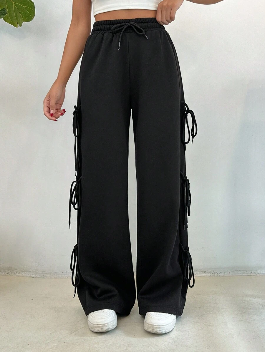 EURMUSE WIDE LEG LACK SWEATPANT WIT RIBBON DETAIL - Black - View 1