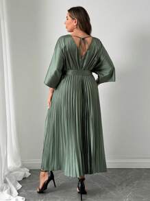 SHEIN Unity Đầm Maxi Tay Cánh Dơi Cổ Chữ V Trơn Có Viền Xếp Ly Sang Trọng Cho Nữ Size Lớn - Màu xanh Ô liu - Xem 2