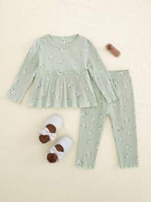 SHEIN Vintaside Kids Baby Girl Casual Ditsy Floral Elegant Outfit, Fall/Winter - Multicolor - View 3