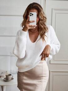 EMERY ROSE Áo len nữ dáng rộng cổ chữ V mới năm 2024, áo len chui đầu dệt kim mùa thu đông. - trắng - Xem 5