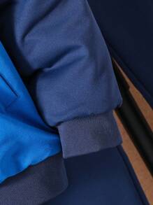 2 件套青少年男孩字母印花对比保暖内衬连帽衫和黑色裤子运动装，适合日常穿着 - 彩色 - 查看 4