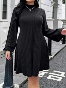 SHEIN EZwear Plus Size Solid Color Stand Collar Long Sleeve Minimalist Short Casual Dress