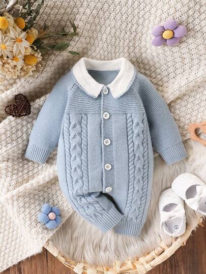 SHEIN 婴幼儿秋冬新款翻领针织连体衣，可爱纯色休闲加厚针织前开长袖连体衣，柔软舒适毛衣