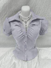 Sweetra Áo sơ mi nữ tay ngắn ôm vừa vặn cổ chữ V khoét sâu phía trước, thời trang công sở - Màu Xám nhạt - Xem 1