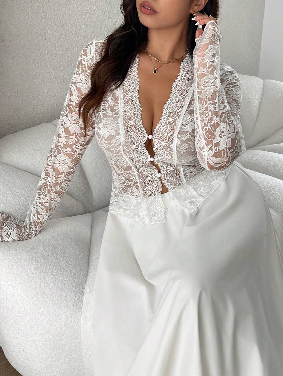 SHEIN Frenchy 大码蕾丝 V 领修身女式衬衫