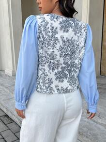 SHEIN Frenchy Blusa elegante de talla grande con estampado floral azul y blanco, manga farol y botones para mujeres