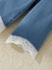 SHEIN 2 件套新生女童休闲复古花卉蕾丝边圆领长袖上衣和牛仔裤套装，适合秋冬季外出度假 - 彩色 - 查看 3