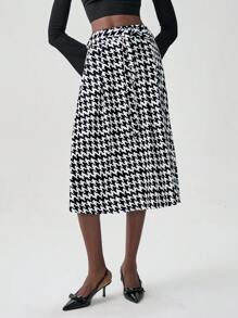SHEIN Unity Vintage Autumn Daily Wear Fold Pleated Houndstooth Print A-Line Skirt - Black - View 1