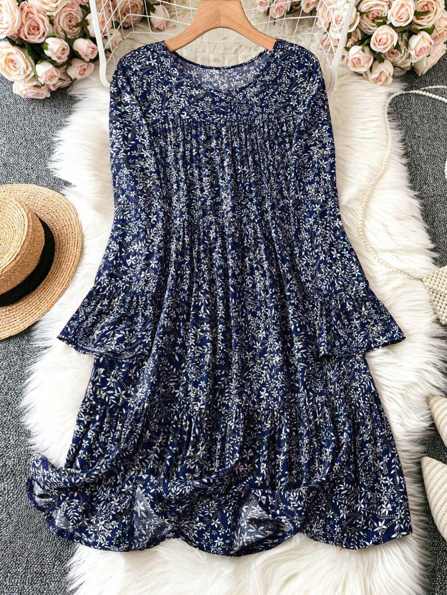SHEIN LUNE Plus Size Round Neck Long Sleeve All-Over Print Ruched Casual Dress Fall Cloth For Women - Black - View 1