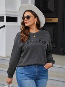 SHEIN LUNE Plus Letter & Heart Embroidery Drop Shoulder Sweatshirt Graduation,Back To School Outfits,Graduation,Teacher Outfits For Women,Back To School Pullover Fall Outfit Winter Autumn