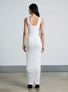 AiiRZ Seam Detail Fitted Bodycon Maxi Dress