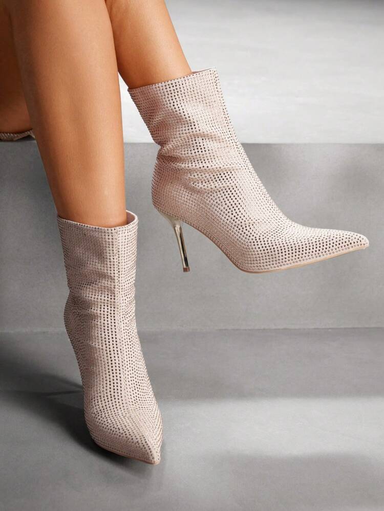 CUCCOO SZL Bota curta de salto fino, em cor dourado claro, com ponta afinada, decorada com strass, adequada para uso diário, encontros, festas, Halloween, outono e férias de Natal e Ano Novo