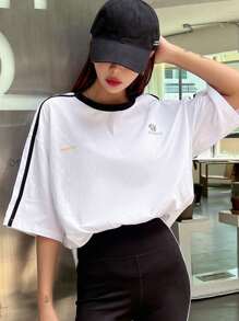 DAZY Letter Graphic Contrast Trim Tee - White - View 1