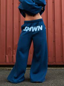 SUMWON WOMEN Oversized SMWN Logo Wide Leg Sweatpants Casual Athletic Fleece Bottoms Streetwear Sports Loungewear Comfy Athleisure Jogger Pants - Blue - View 4
