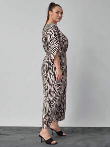 SHEIN Clasi Plus Size Elegant Black & White Striped Elastic Waist Jumpsuit, Suitable For Workplace And Teachers - Black and White - View 5