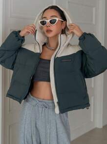 DAZY 双色字母贴片细节落肩连帽加厚口袋大衣，女士冬季大衣夹克