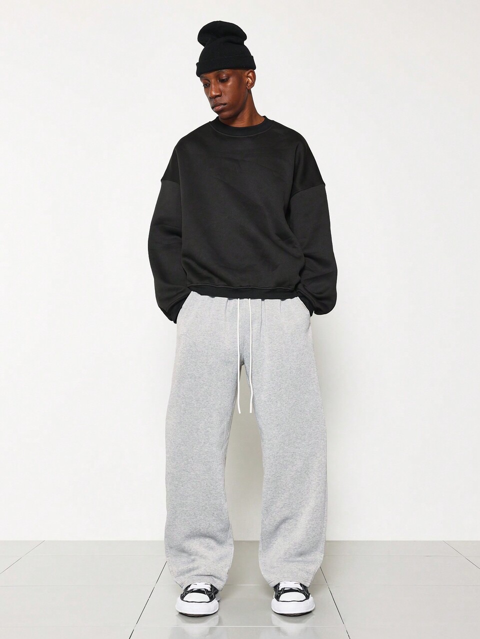 Essential Sweatpants Baggy Skater Fit Cozy Loungewear Drawstring Waist