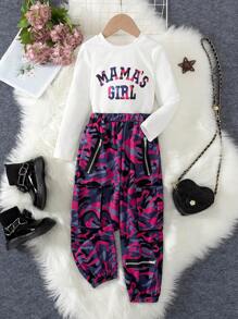 2 Stücke Set für kleine Mädchen mit modischem Buchstaben Muster, Rundhalsausschnitt, langärmeligem Oberteil und Camouflage-Cargohose mit Gürtel, Frühling und Herbst