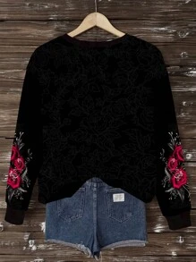 SHEIN LUNE Casual Simple Rose Skull Print Plus Size Women Sweatshirt, Suitable For Autumn And Winter