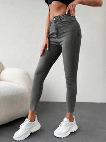 RueChic Slim-fit Jeans - Light Grey - View 3