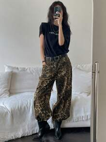 DAZY Quần Jeans Cargo Rộng Có Túi Nắp In Họa Tiết Da Báo Cỡ Lớn Cho Nữ, Không Kèm Thắt Lưng, Họa Tiết Da Báo - Màu Khaki - Xem 5