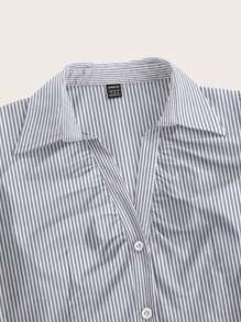 Sweetra Áo sơ mi nữ tay ngắn ôm vừa vặn cổ chữ V khoét sâu phía trước, thời trang công sở - Màu Xám nhạt - Xem 3