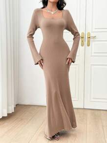 Modelyn Damen elegantes Sweater-Kleid mit Unifarben Rundhalsausschnitt, Glockenärmeln, Wellensaum und Fishtail-Saum - Braun - Übersicht 4