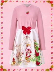 Strawberry Shortcake X SHEIN Váy dài tay in họa tiết dâu tây và hoa cho bé gái tuổi mới lớn nơ trang trí dễ thương - Màu Hồng baby - Xem 1