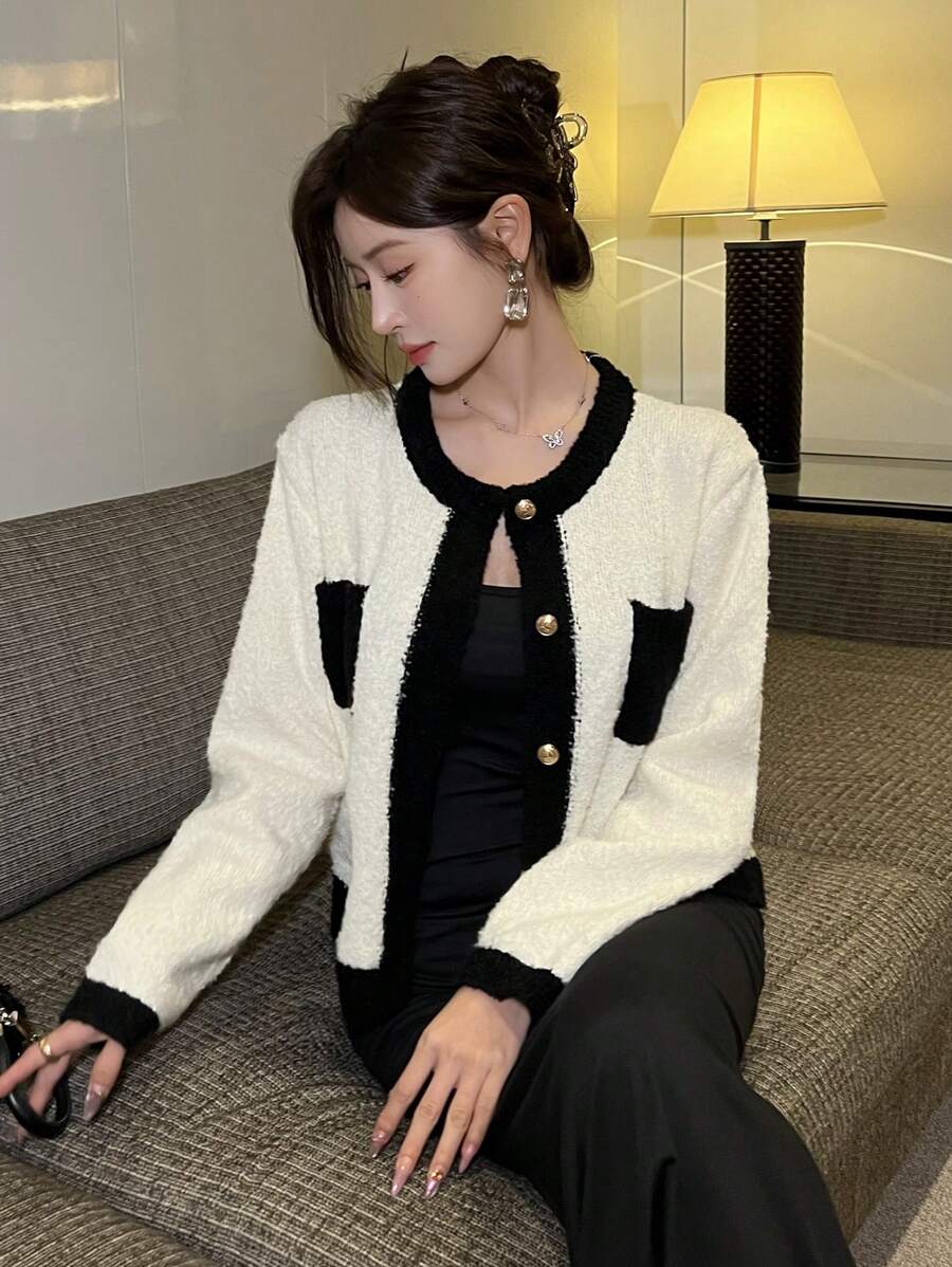 DAZY Áo khoác cardigan nữ cổ tròn tay dài có túi màu khối, quần áo nữ mùa thu - trắng - Xem 1