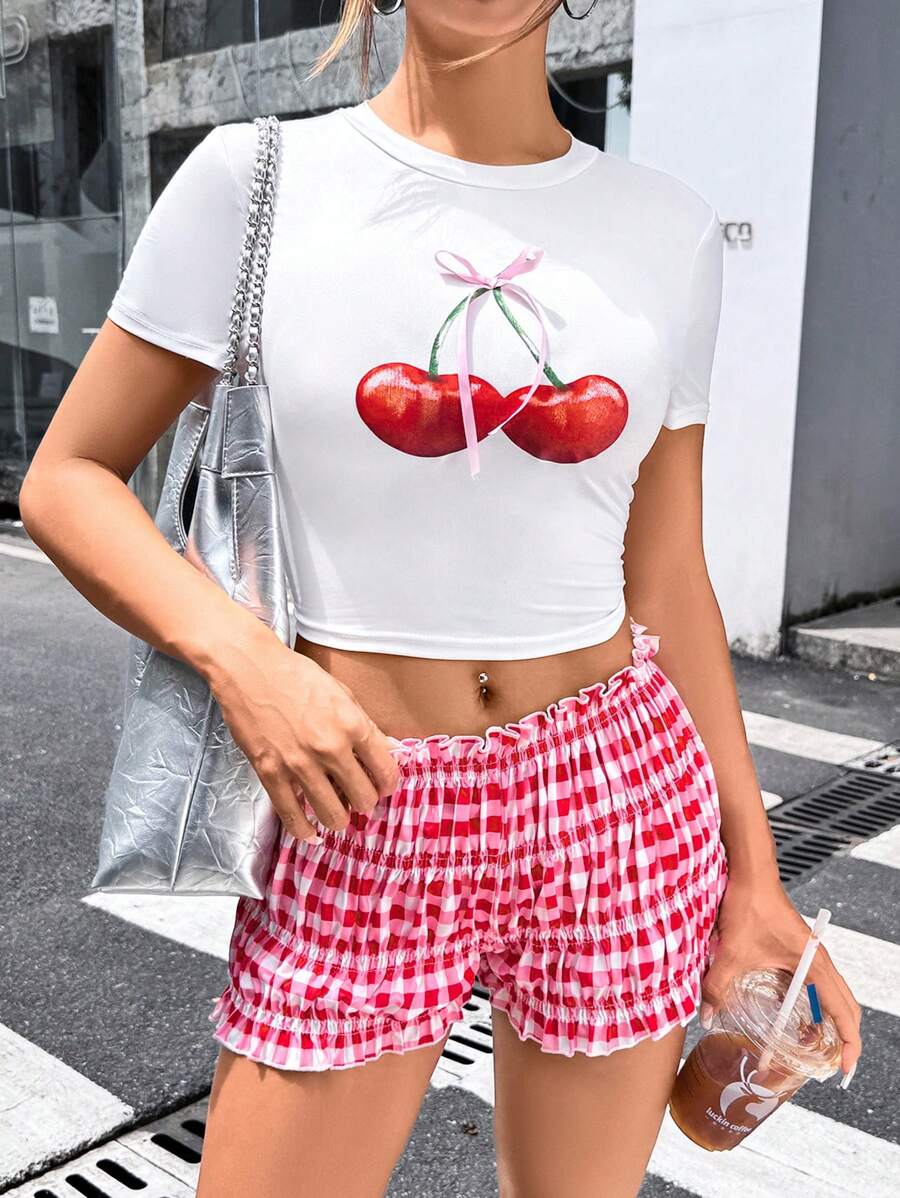 INAWLY 2 sztuki damskiej koszulki z krótkim rękawem i okrągłym dekoltem z nadrukiem wiśniowym oraz szorty w kratę, swobodny strój na lato