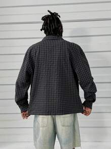 Manfinity VCAY Men's Loose Fit Checkered Long Sleeve Embroidered Shirt