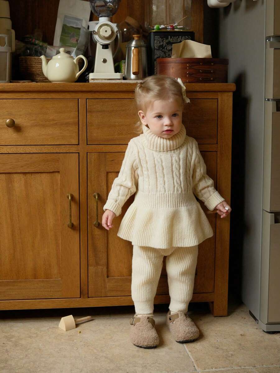 SHEIN Baby Girls' Elegant Ruffle Collar Twist Knitted Sweater, Warm And Soft Pullover Suitable For Outings, Home And Parties, Autumn/Winter - Apricot - View 1