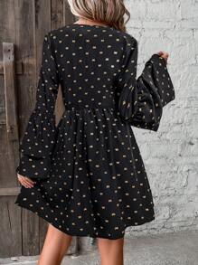 SHEIN LUNE 女士 V 领长袖全印花简约短款休闲连衣裙 - 黑色 - 查看 2