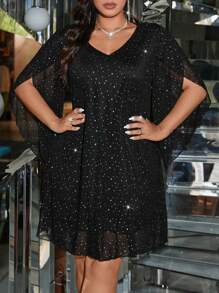 Vestido elegante de talla grande con mangas de capa de malla con lentejuelas