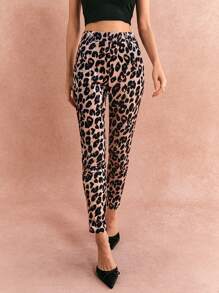 Poéselle Women's Leopard Print Pocketed Straight Leg Casual Pants, Leopard Print Velvet Trousers, Straight Leg Length 7/8th, Fall Winter Women Clothes, FW24 - Multicolor - View 2