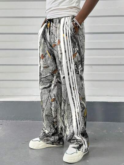 Manfinity VCAY Men's Digital Plant Printed Loose Knit Sweatpants