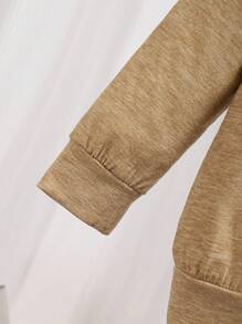 Cute Spring & Fall Casual Style Baby Boy Set - Pure Knitted T-Shirt + Comfortable Pants, Simple Yet Childlike. Crafted With Soft, Skin-Friendly Fabrics, The T-Shirt Showcases A Fresh Solid Color For A Classic, Versatile Look. Paired With Matching Or Contrast Color Pants, It Creates A Cute Casual Outfit For Everyday Wear. Stylish Silhouette Allows For Easy Movement And Appeal, Letting Your Little One Freely Run Under The Spring Sunlight And Enjoy The Carefree Childhood.