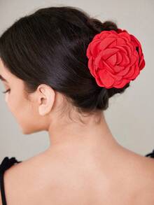 SHEIN MOD 1 pieza Pinza de pelo con forma de flor/rosa seca 3D linda para mujer, color rojo, apta para picnic, vacaciones, escuela, uso casual - Rojo - Ver 3