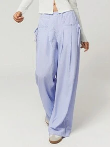 SHEIN EZwear Celana Kasual Longgar Bergaris Biru dan Putih dengan Pita Dasi Kupu-Kupu untuk Wanita - Blue and White - View 1