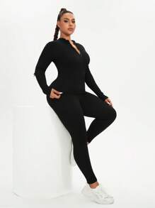 SHEIN Sports Plus Size Solid Color & And Shorts, Stretchy Sports Set - Black - View 2