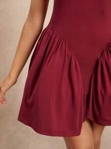 Hauture Halter Neck Drop Waist Tulip Pleated Skirt Dress - Red - View 5
