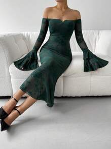 SHEIN Privé 1pc Off-Shoulder Flare Sleeve Flocked Fishtail Dress