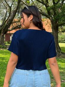 SHEIN EZwear Plus Size Solid Crew Neck Ribbed Knit Short Sleeve T-Shirt