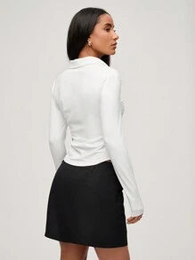 SHEIN BASICS Casual Solid Color Knit Collared Half-Button Front Fitted Long Sleeve Blouse With Pleated Sides For Women, Cozy Chic, Daily Commute