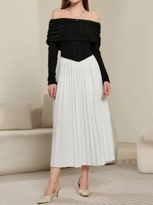 Modelyn Women's Long Knitted Pleated Off-Shoulder Waist Gathers Dress, Elegant And Feminine Long Evening Dresses - Black and White - View 5