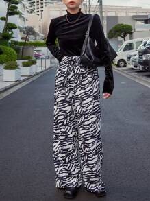 FRIFUL Women's Allover Print Drawstring Waist Casual Loose Fit Pants - Multicolor - View 2