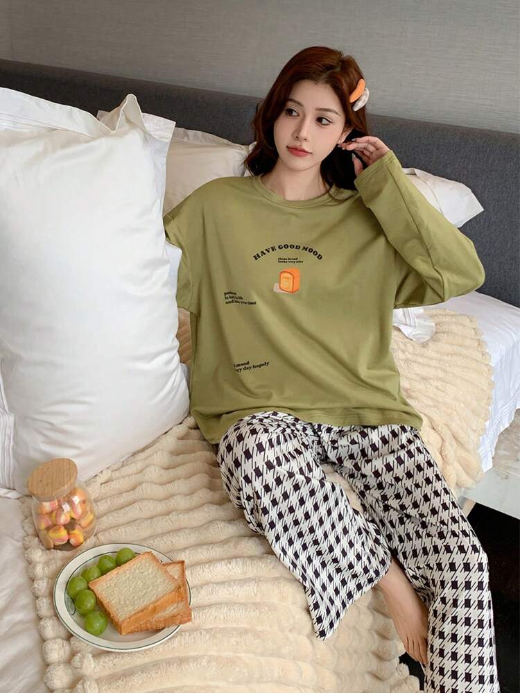 Cute Bread Print Loose Casual Sweatshirt And Plaid Pajama Pants Sleepwear Set For Autumn